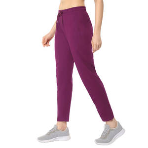 Pantalones de chándal acampanados OEM para mujer, de talle alto, elásticos, para yoga, entrenamiento, joggers de pierna ancha, ropa casual de descanso, fabricante - Product Image 3