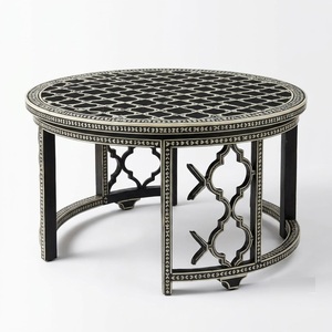 Table basse ronde en os incrusté noir et blanc, faite à la main, sur piétement, design marocain Targua, meuble de salon - Product Image 5