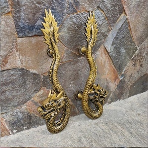 Poignée de porte décorative en fer forgé avec motif de rose, finition galvanisée, forme ronde, installation facile - Product Image 3