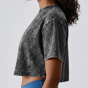 T-shirt court d'été 100 % coton pour femme, délavé à l'acide, coupe oversize à épaules tombantes, écologique, séchage rapide, logo personnalisé, style tendance, vente en gros - Product Image 6