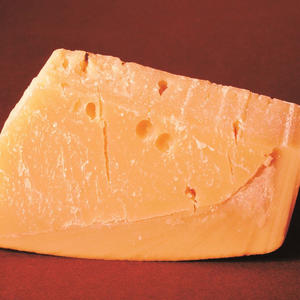 Fromage Parmigiano en Gros, Produit Laitier Premium Affiné pour la Vente au Détail, les Restaurants et les Services de Restauration - Product Image 2
