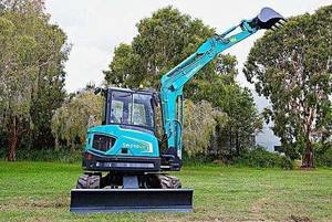 รถขุดตีนตะขาบ Sunward SWEC30E มือสอง ขนาด 3 ตัน เครื่องขุดไฮดรอลิก สำหรับงานก่อสร้าง - Product Image 3