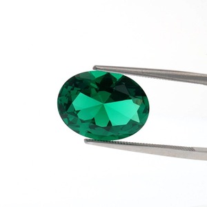 พลอยมรกตสังเคราะห์ทรงรีสีเขียวสำหรับทำเครื่องประดับ Jaura Jewels รุ่น LGS4 รับทำโลโก้ตามสั่ง - Product Image 2