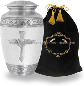 Urnas funerarias de latón decorativas de alta calidad, hechas a mano, para hombres y mujeres. - Product Image 1