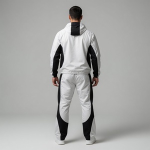 Ensemble survêtement coupe-vent en nylon surdimensionné pour homme avec logo personnalisé, demi-zip, tenue de sport de haute qualité pour la salle de sport - Product Image 4