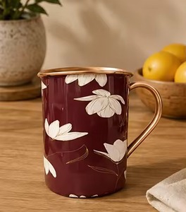 Mug Moscow Mule en cuivre violet personnalisé, peint à la main, écologique, de qualité supérieure, avec motif floral en relief, en métal massif, style chope à bière de luxe - Product Image 4