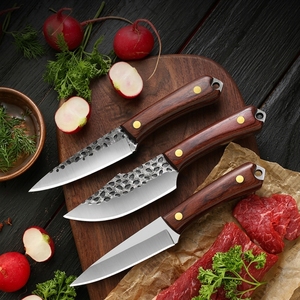 Couteau de chef en acier Damas forgé à la main, manche en bois, orientation réglable, style traditionnel, lame de 7 cm, finition haute brillance - Product Image 4