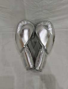 ถุงมือมวยหนังแท้ไม่มีเชือกผูกแบบมืออาชีพ, ถุงมือมวยแบบสั่งทำ-สีเงิน - Product Image 2