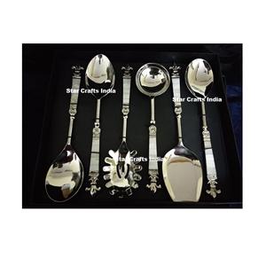 Juego de Cubiertos de Acero Inoxidable Negro, Cubertería Dorada con Cuchara, Tenedor y Cuchillo Plateados, Diseño Elegante de Cuchillo, Tenedor y Cuchara - Product Image 3