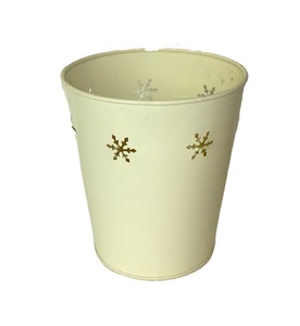 Decorative Metal Flower <b>Pot</b> <b>for</b> Balcony Gardening Patio Decoration and Floral Styling - Product Image 2