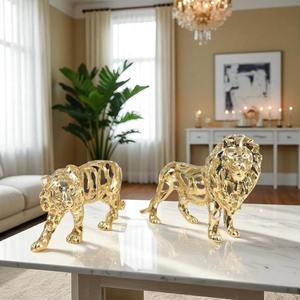 Décoration de table moderne en métal sculpté à la main, girafe de luxe finition or, idéale pour le salon, le bureau ou comme cadeau - Product Image 3