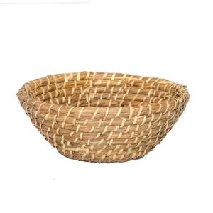 Qualité garantie, motifs complexes, font de ce saladier à fruits en rotin un élément décoratif captivant et élégant. - Product Image 1