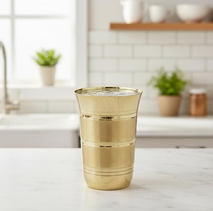 Verres à cocktail en laiton doré, forme cylindrique personnalisable, design moderne, durables - Product Image 1
