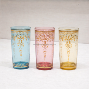 Verres marocains hauts de couleur claire avec impression dorée, ensemble de 6 tasses à thé marocaines/arabes - Product Image 1