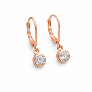ต่างหูแฟชั่นทรงหยดน้ำประดับเพชรทรงกลม ทองคำขาว 14K เพชรเลี้ยงในห้องปฏิบัติการ ฝังแบบ Bezel ต่างหูเพชรทรงหยดน้ำ ของขวัญสำหรับเธอ - Product Image 2