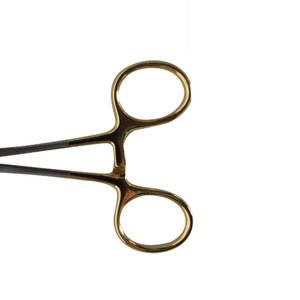 Instrumentos Quirúrgicos, Pinzas Kelly 5/12 14cm Curvas y Rectas, Acero Inoxidable Manual, Aprobadas por CE, Grado A+, Uso Hospitalario - Product Image 4