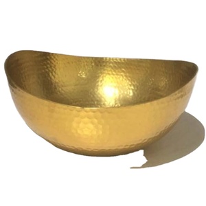 ชามผลไม้โลหะทรงโบราณพร้อมดีไซน์แบบทุบสำหรับเก็บผักอาหาร - Product Image 1