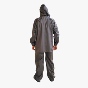 Imperméable intégral avec capuche, léger et résistant, pour les voyages en plein air et le cyclisme - Product Image 4