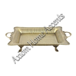 Axiom Home Accents Bandeja de servicio de latón elegante con acabado pulido para decoración de mesa de fiesta de Navidad - Product Image 3