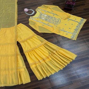 VASTRA COTTAGE Traje Sharara de Georgette Sintética con Bordado de Hilo y Lentejuelas, Conjunto de Top y Dupatta de Diseño con Encaje Elegante para Mujer - Product Image 6