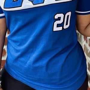 เสื้อเจอร์ซีย์เซต้า ฟี เบต้าพรีเมี่ยมสีน้ำเงินปักตัวอักษรกรีกเสื้อยืดผู้หญิงทรงสปอร์ตสวมใส่สบายมีสไตล์ - Product Image 6