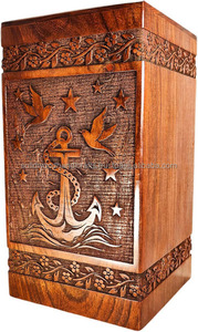 Urne funéraire en bois artisanale, très demandée, pour cendres d'adultes, urnes funéraires pour enterrement. - Product Image 4