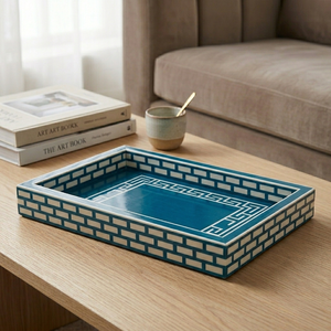 Plateau de service haut de gamme en résine incrustée, fait main, décoratif, pour table basse, centre de table, coiffeuse et décoration de luxe, idéal comme cadeau. - Product Image 1