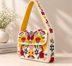 Bolso de Hombro Floral Hecho a Mano con Cuentas y Hebilla, Cartera Bordada Multicolor, Tamaño Personalizable, Accesorio de Estilo Festivo y Llamativo - Product Image 4