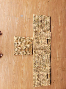 Cesta de Almacenamiento Cuadrada de Ratán Vietnamita Hecha a Mano VietChoice 30x30x30cm, Organizador Minimalista para Sala de Estar - Product Image 5