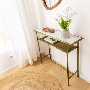 Mesa consola Vandana Elara Flux en metal dorado y mármol - Product Image 2