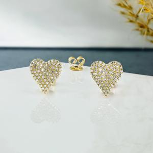 Pendientes de Diamantes Creados en Laboratorio con Forma de Corazón en Oro de 14K, Elegantes Pendientes de Diamantes con Forma de Amor para Mujer, Joyería Fina para Uso Diario - Product Image 1