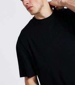 เสื้อยืดโอเวอร์ไซส์ดีไซน์เนอร์ขายส่ง เสื้อยืดผ้าฝ้ายสีดำเรียบแบบกำหนดเองสำหรับผู้ชาย - Product Image 4