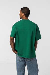 T-shirt décontracté pour homme en coton 100% tricoté, vert, col rond, manches courtes, coupe oversize, couleur unie, séchage rapide, écologique et respirant - Product Image 4