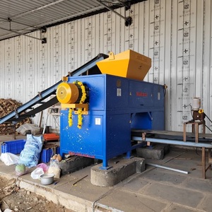 Nouvelle broyeuse de déchets solides municipaux de qualité supérieure, à double arbre, semi-automatique, capacité 1000 kg, machines de broyage du plastique - Product Image 1