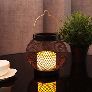 Lanterne suspendue moderne en treillis métallique, porte-bougie d'extérieur, support décoratif rond en fil de fer pour jardin, patio, table, style marocain pour mariage - Product Image 4