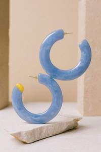 Pendientes de aro de resina artesanales, creativos, exagerados, retorcidos, grandes, redondos, con diseño de hada, hechos a mano, con patrón en espiral, AL MALIK CRAFT - Product Image 3