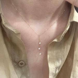 Collier pendentif goutte d'eau minimaliste AMBER JEWELS, plaqué or 18 carats, chaîne à maillons diamantés, unisexe, certifié IGI, bijoux de mariage - Product Image 1