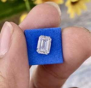 เพชรแล็บโกรว์ทรงเหลี่ยม 8x6 มม. เจียระไนแบบเรเดียนท์ สี DEF ความสะอาด VVS แบบ CVD เพชรเดี่ยว 2 กะรัต 1 กะรัต 1.5 กะรัต - Product Image 1