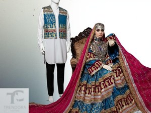 Robe de mariée unique, style Banjara moderne afghan antique, avec appliques en dentelle et broderies à la main, longueur genou. - Product Image 6