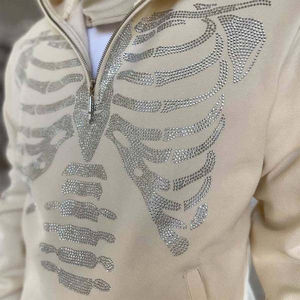 เสื้อฮู้ดดี้ผ้าเฟรนช์เทอร์รี่เนื้อหนัก ตกแต่งคริสตัลหรูหราทั่วตัว กระเป๋าข้างสีดำ แต่งมุก ปักลายด้วยคริสตัล ทรงหลวมไหล่ตก - Product Image 5