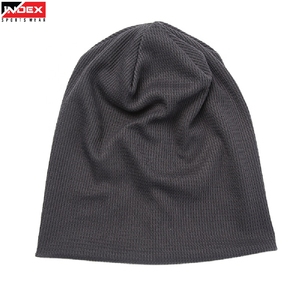 Bonnet d'hiver pour homme Prime, en tricot doux et extensible, avec logo personnalisé, chaud et confortable - Product Image 1