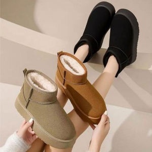 Stivali da donna in pelle scamosciata invernale con comodi stivali da neve in pelliccia - Product Image 1