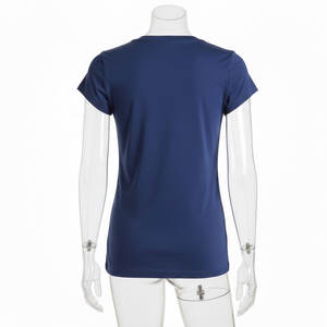 เสื้อยืดแขนสั้นคอเฮนลีย์ทรงเข้ารูปสไตล์ใหม่สำหรับผู้หญิง เสื้อลำลองแฟชั่นสำหรับสุภาพสตรี - Product Image 2