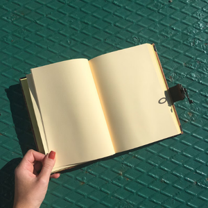 Mini Cuaderno Gótico A5 de Cuero, Hecho a Mano, Cuero Genuino, Cosido Ecológico, Regalo con Lápiz, Diario Vintage de Brujería y Hechizos - Product Image 2