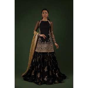 Ensemble de vêtements de soirée pour femmes avec haut plazzo brodé et look élégant Dupatta - Product Image 5