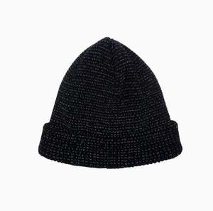Gorro de Punto Acrílico Unisex Personalizado para Invierno, Color Sólido, con Logotipo Bordado Personalizado para Uso Diario - Product Image 5