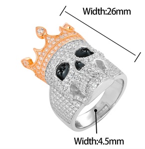 Bague Couronne Crâne pour Homme en Argent 925, Moissanite et Diamants, Style Royal Sertie de Pierres, Bague Statement Crâne, Bijoux Gothiques de Luxe - Product Image 6