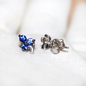 Wholesale 925 Solid <b>Sterling</b> <b>Silver</b> Natural Round Blue Sapphire Three Stone Cluster Stud <b>Earrings</b> Fine Jewelry Memoria Jewels - Product Image 4