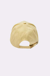 Gorra de Béisbol Amarilla AKIRA de 6 Paneles con Logotipo de Diamantes de Imitación, Ajustable, Unisex, Estilo Casual Urbano, Primavera Verano, Tela de Sarga 100% Algodón - Product Image 2