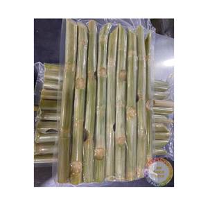 High Brix Sugarcane Sticks for Juice 100% Natural Fresh Peeled & Cleaned Vietnam Origin 10kg/Vacuum Bag Direct Factory Wholesale - Product Image 3